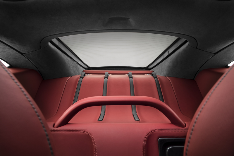 Illustration for article titled 2017 McLaren 570GT: This Is How McLaren Does A 'Practical Hatchback'
